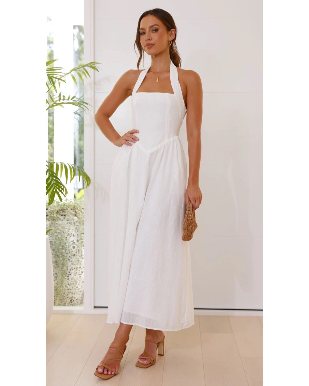 Summer Elegance Dress – Backless & Waist-Tied